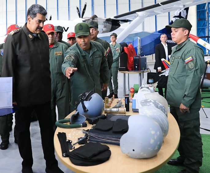 Maduro inaugura Hangar II de mantenimiento de la Aviación