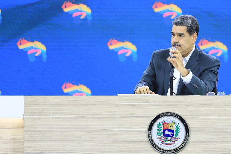 Maduro rechazó xenofobia en Perú contra La Vinotinto: «Los esperamos en la bajadita»