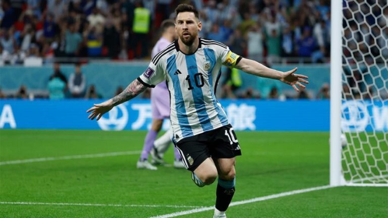 Subastarán camisetas usadas por Messi en el Mundial-2022 en USD 10 millones