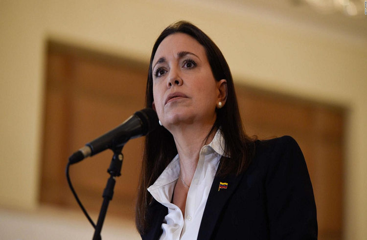 María Corina Machado denuncia intimidaciones