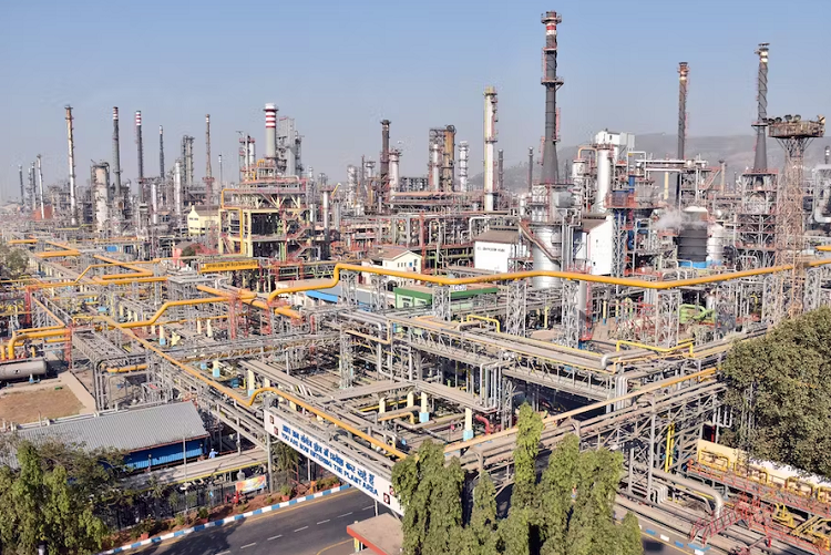 Refinería india Bharat Petroleum Corp dispuesta a comprar crudo venezolano