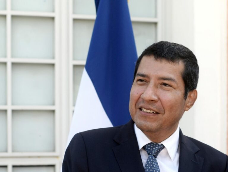 Nicaragua retira «de forma inmediata» a su embajador de Argentina