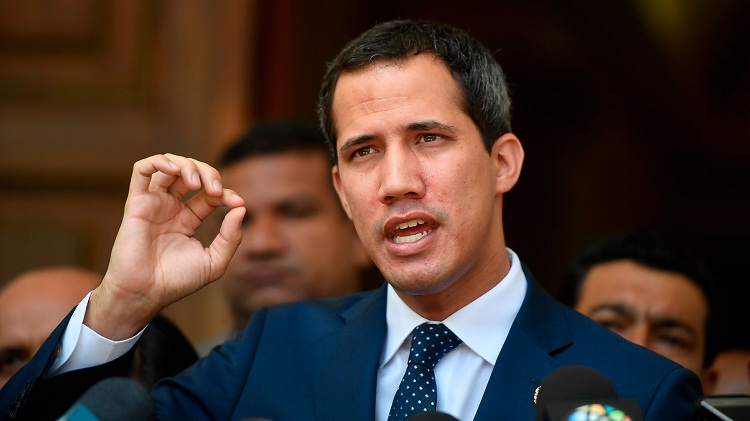 Guaidó: Me gustaría saber qué va a decir Petro ante el ataque al acuerdo de Barbados
