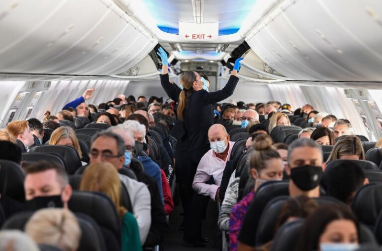 Las aerolíneas esperan un «récord histórico» de 4.700 millones de pasajeros en 2024