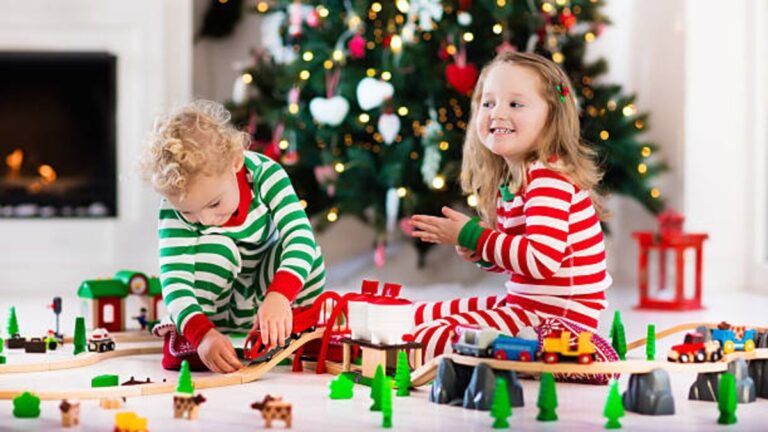 En esta Navidad los expertos recomiendan juguetes que estimulen la visión y cognición de los niños