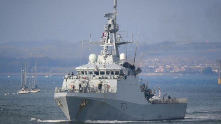 Cancillería rechaza presencia «hostil» de buque británico en Guyana