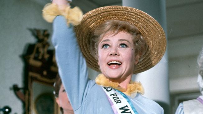 Actriz Glynis Johns, conocida como Sra. Banks en Mary Poppins de 1964, fallece a los 100 años