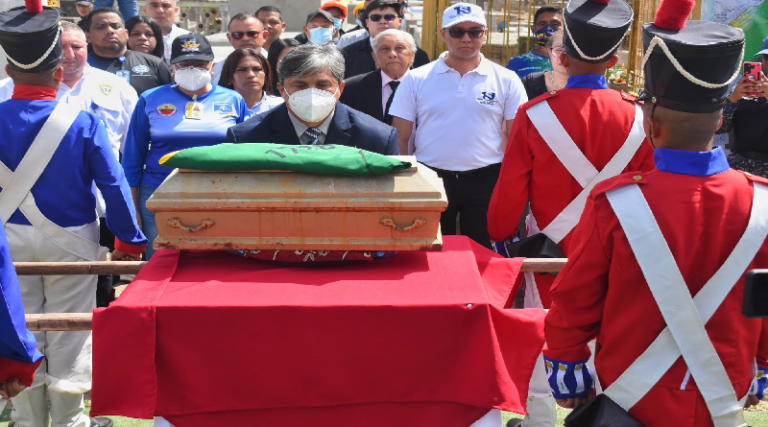 Exhuman restos del General Domingo Antonio Sifontes para su traslado al Panteón