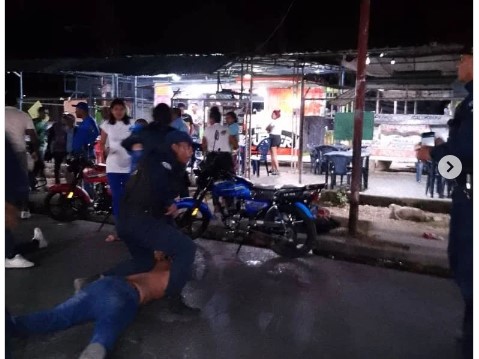 Padre e hijo fueron asesinados en un puesto de comida rápida en Carabobo