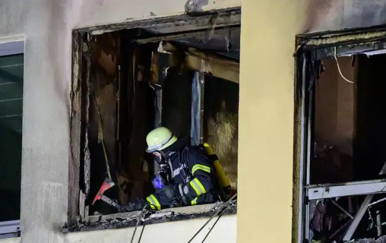 Incendio en hospital alemán de Uelzen deja un muerto