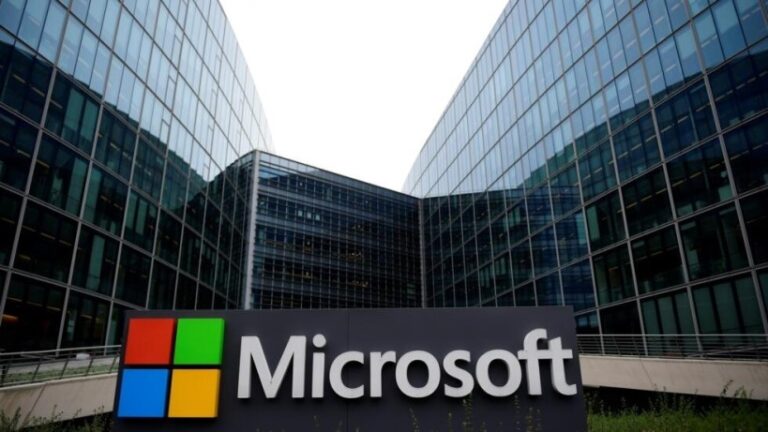 La UE pone la mira en la inversión de Microsoft en OpenAI