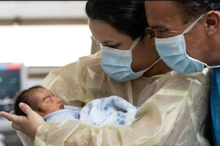 Nació el primer bebé operado intrauterinamente de espina bífida en el país