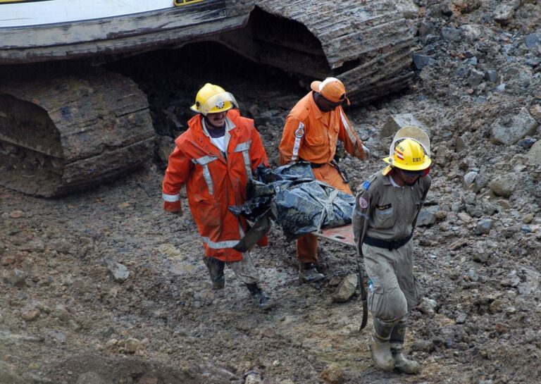 Muere venezolano en tragedia minera en Colombia