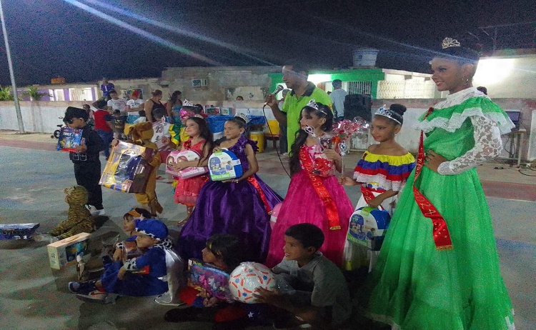 Punto Fijo| Reinas infantiles del Carnaval en las Margaritas fueron coronadas