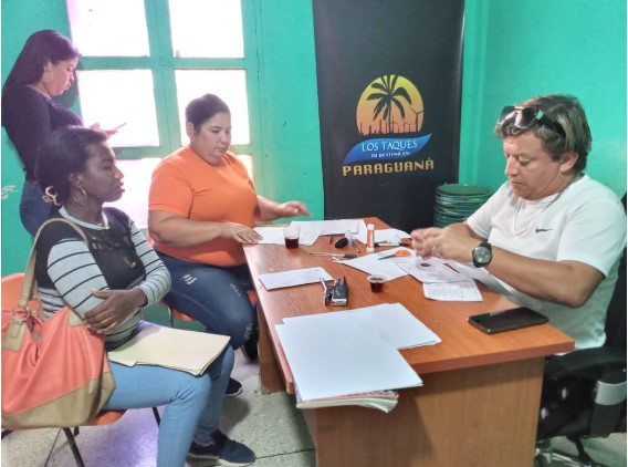 Beneficiados 80 prestadores de servicios turísticos con certificados de salud en Los Taques