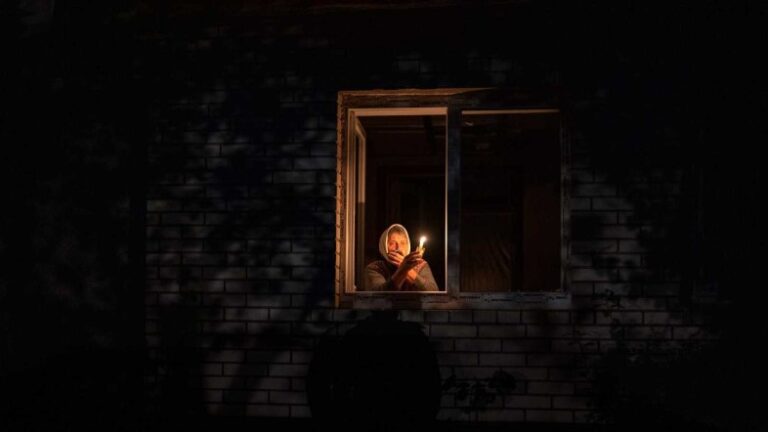Más de 40.000 ucranianos sin electricidad por ataques rusos