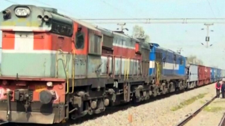 Un tren de recorre 70 kilómetros sin conductor en India