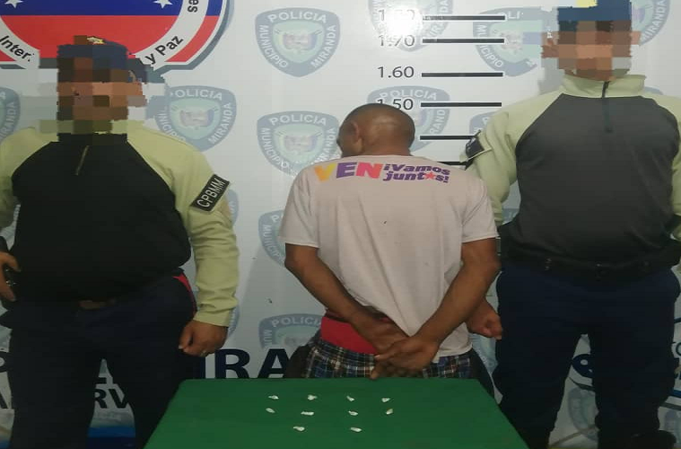 Polimiranda detuvo a expresidiario en sector 5 de Julio por posesión de drogas