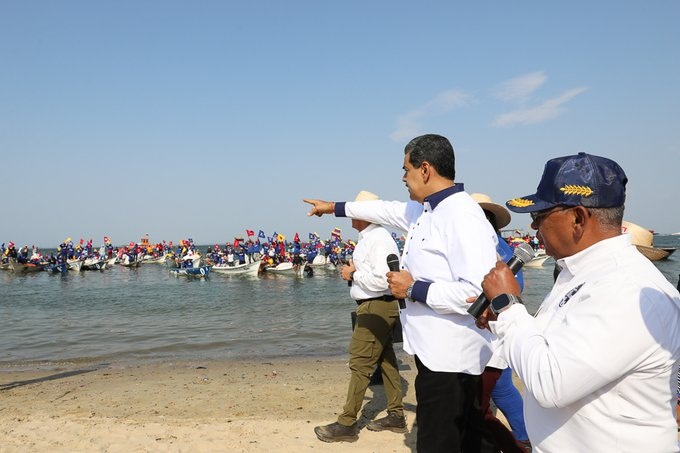 Maduro promete a los zulianos el lago de Maracaibo limpio para el 2030