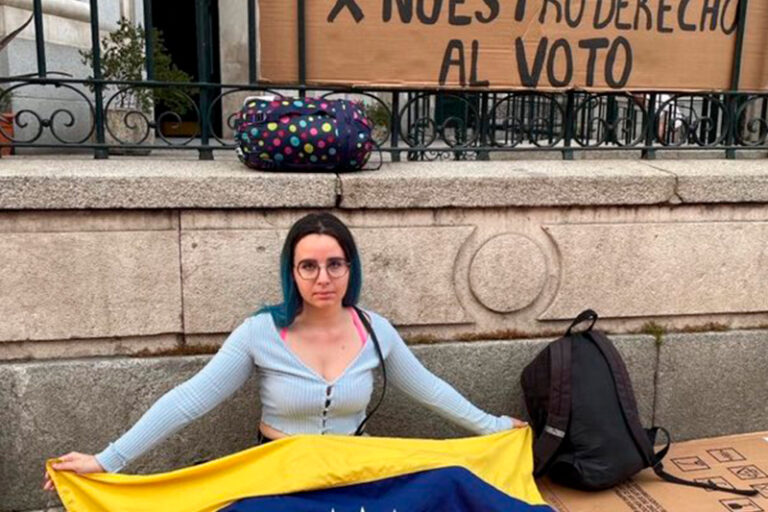 Venezolana en Madrid inicia huelga de hambre para exigir apertura del Registro Electoral en el exterior