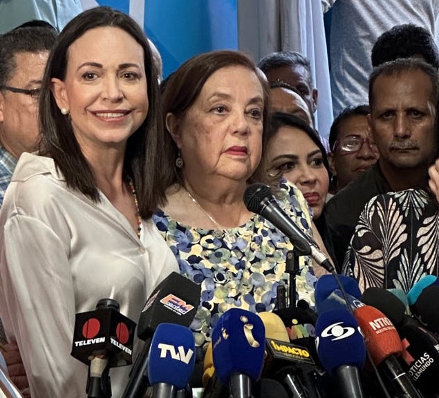 María Corina Machado asigna a Corina Yoris como candidata sustituta de la oposición para las presidenciales