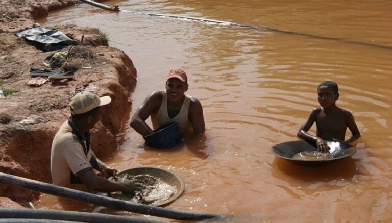 Venezuela es el segundo país con más minería ilegal, afirman expertos