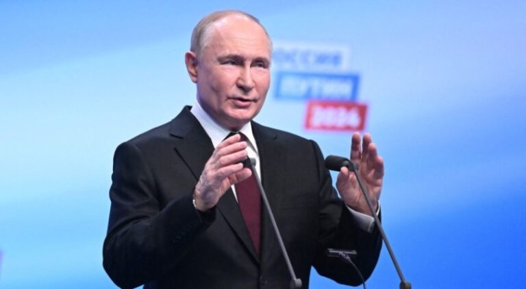 Putin, reelegido para un quinto mandato, dice que Rusia no se dejará “intimidar”