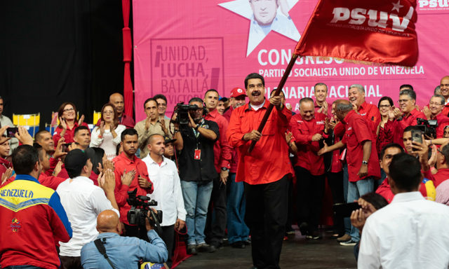 PSUV se moviliza este lunes para inscribir al presidente Maduro en el CNE 