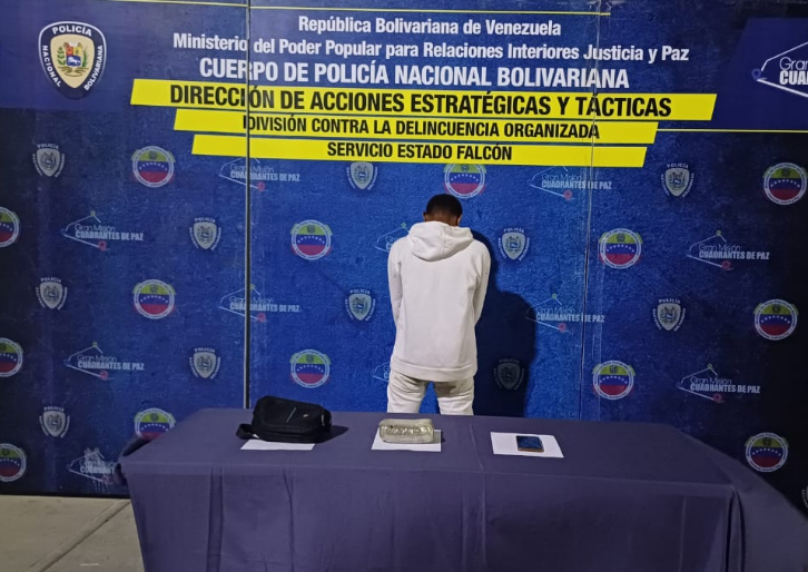División Contra Delincuencia Organizada de la PNB incauta panela de marihuana a paraguanero