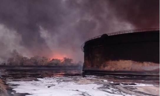 Tanques de Pdvsa en Bachaquero quedan inutilizables tras incendio