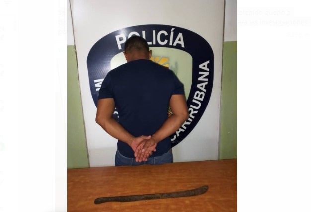 Amenazó con un machete a su hermana y lo detuvieron en Punta Cardón