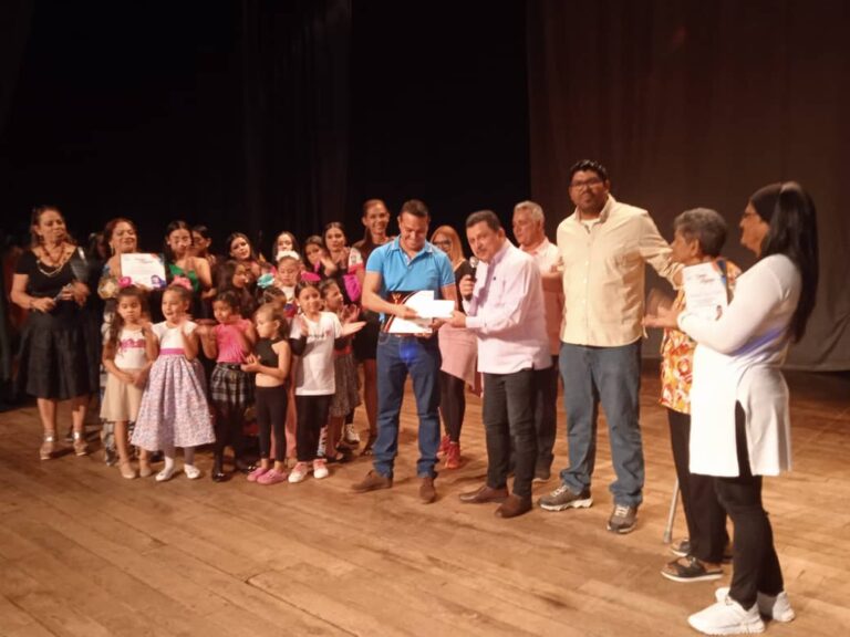 IMCC entrega premio municipal de danza a Emmanuel Padilla