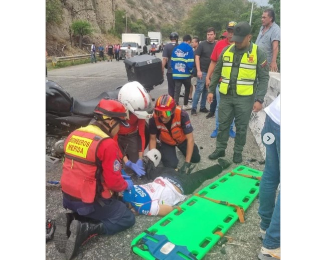 Niño de 11 años muere y su padre queda lesionado en accidente en Mérida