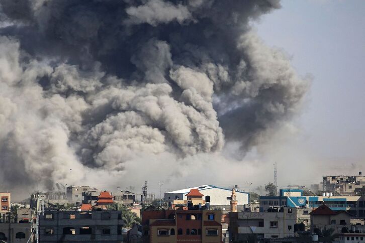 Israel anuncia que “intensificará” sus operaciones en Rafah