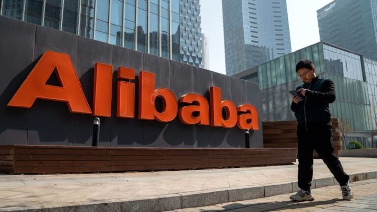 Alibaba aumenta un 8% las ventas en su último año fiscal