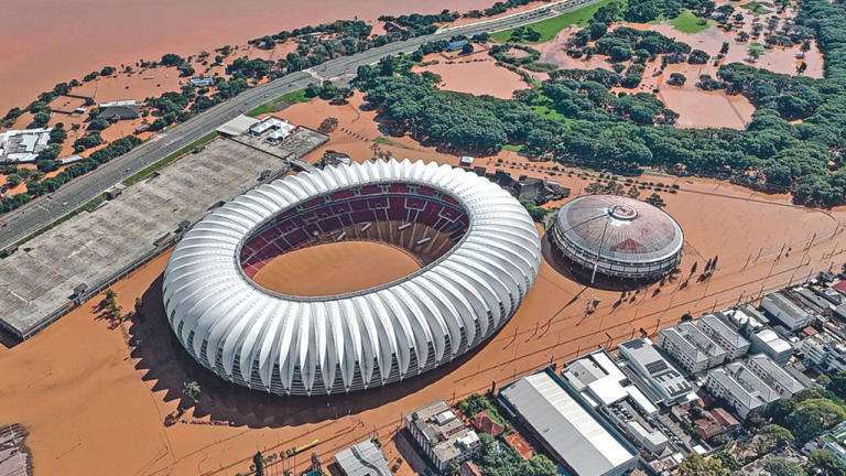 Ascienden a 127 los muertos por inundaciones en Brasil