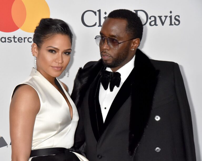 El rapero Sean “Diddy” Combs pidió disculpas tras el video en el que aparece golpeando a su ex novia