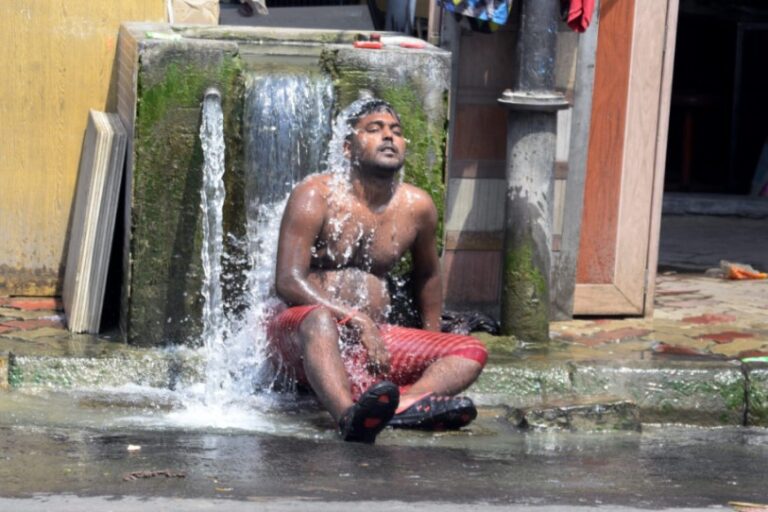 El norte de la India supera los 50 grados