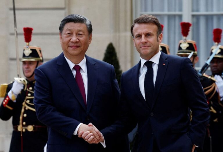 Macron pide a Xi coordinarse sobre Ucrania y un comercio “justo”