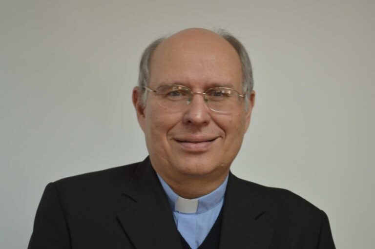 El papa designa a monseñor Raúl Biord como arzobispo de Caracas