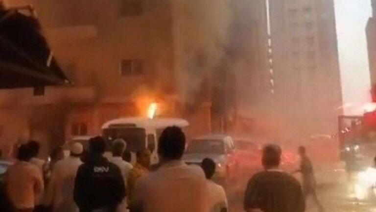 Más de 35 muertos por un incendio en un edificio de Kuwait