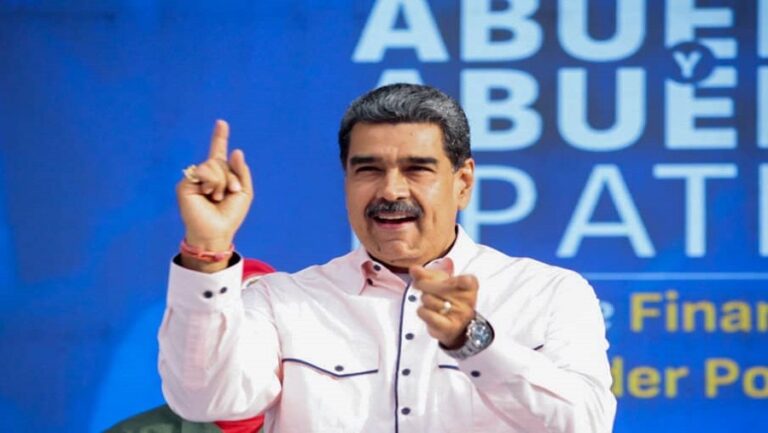 Maduro: Saquemos la economía del conflicto estéril