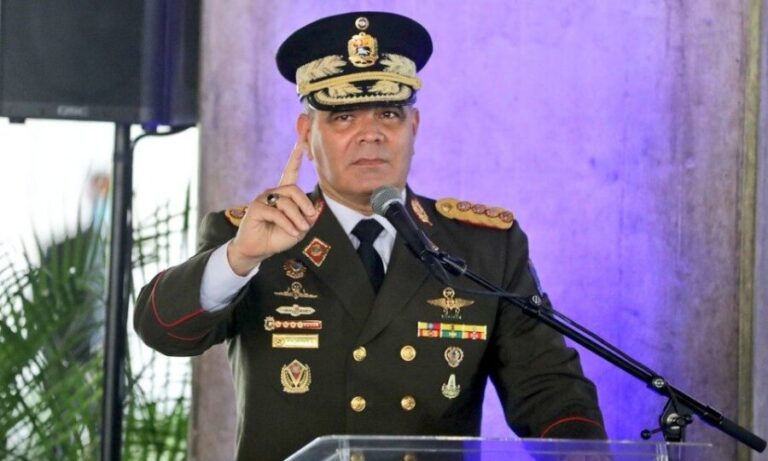“Una provocación”: Padrino López responde a visita de González Urrutia a puesto de la GNB en La Guaira