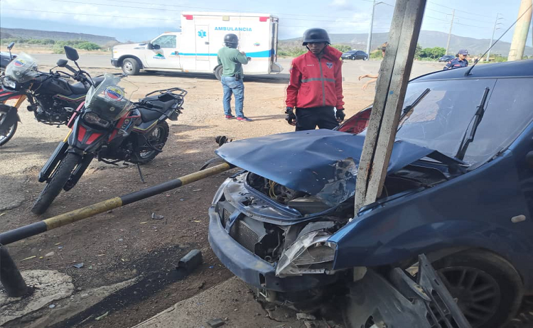 Accidente múltiple en la variante Sur de Coro dejó tres lesionados