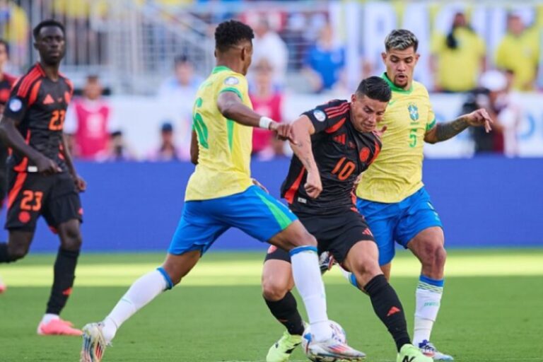 Brasil y Colombia empatan y dejan fuera de la Copa América a Costa Rica
