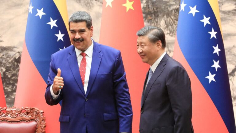 China felicitó a Maduro por su reelección