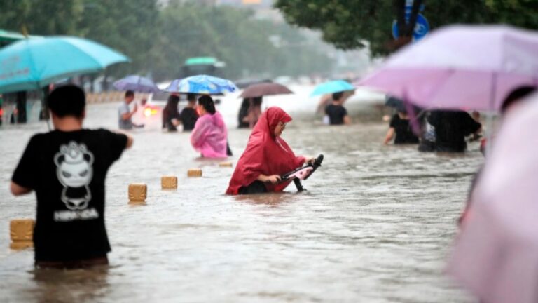 Fuertes lluvias dejan al menos 5 muertos en China