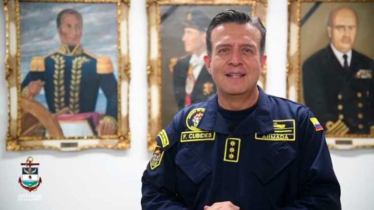 Petro designa al nuevo jefe de las Fuerzas Militares en Colombia