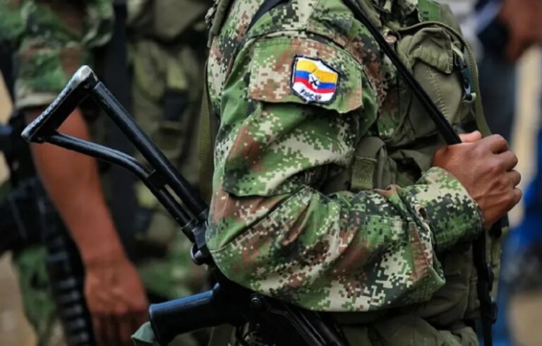 Gobierno colombiano termina el cese al fuego con disidencia de la FARC