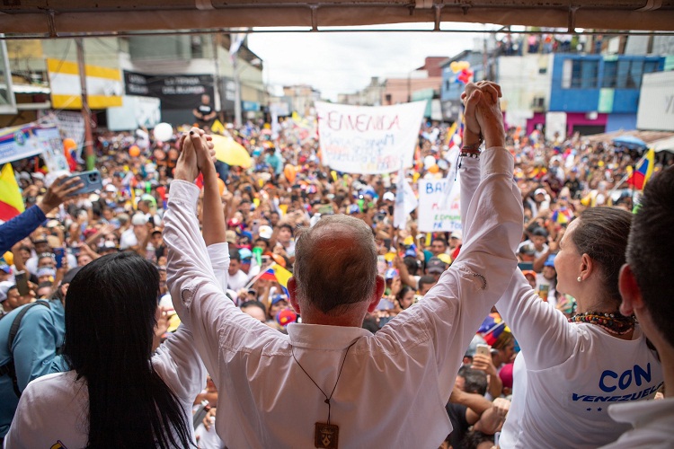 Edmundo González agradeció apoyo de Barinas: «Ustedes son ejemplo de lucha por la democracia para toda Venezuela»